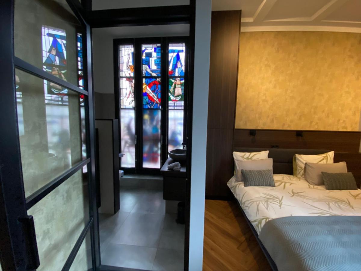 Atalanta-Wellness Roermond 'De Wethouder' Bed & Breakfast Herten Bagian luar foto